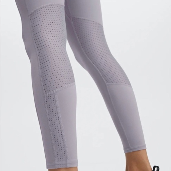 FABLETICS SPIN MOTION 354 7/8 GET TO KNOW ME LEGGINGS SIZE SMALL - Picture 4 of 5